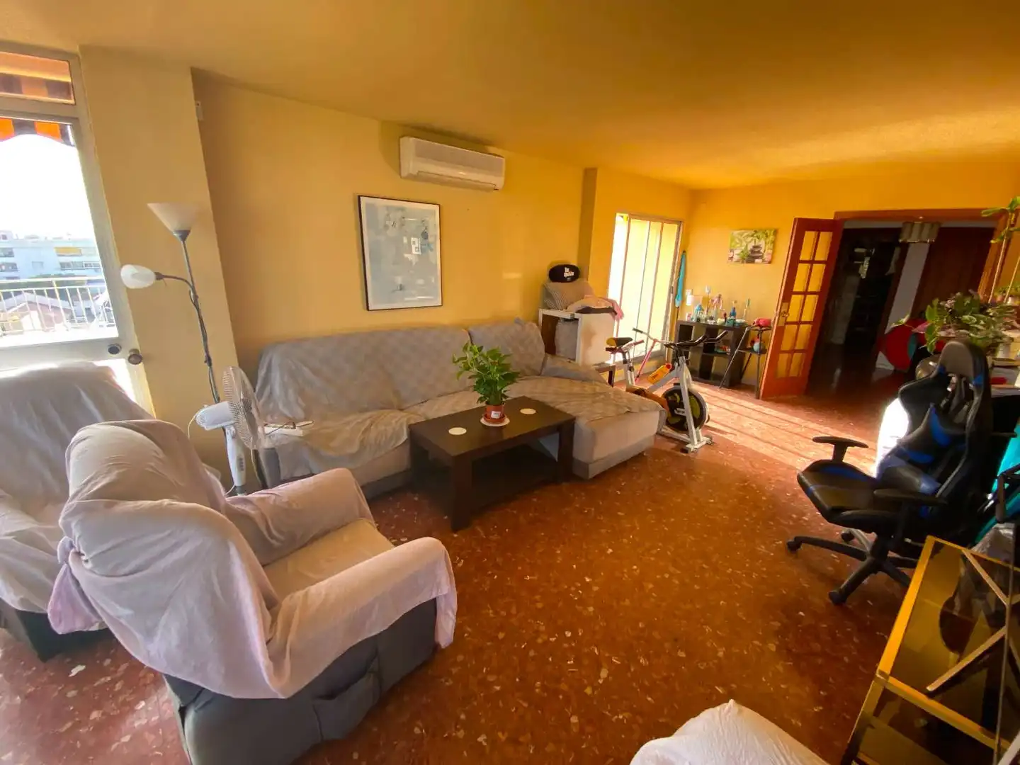 Sala de estar de Ático en venta en Málaga con Aire acondicionado, Terraza y Piscina