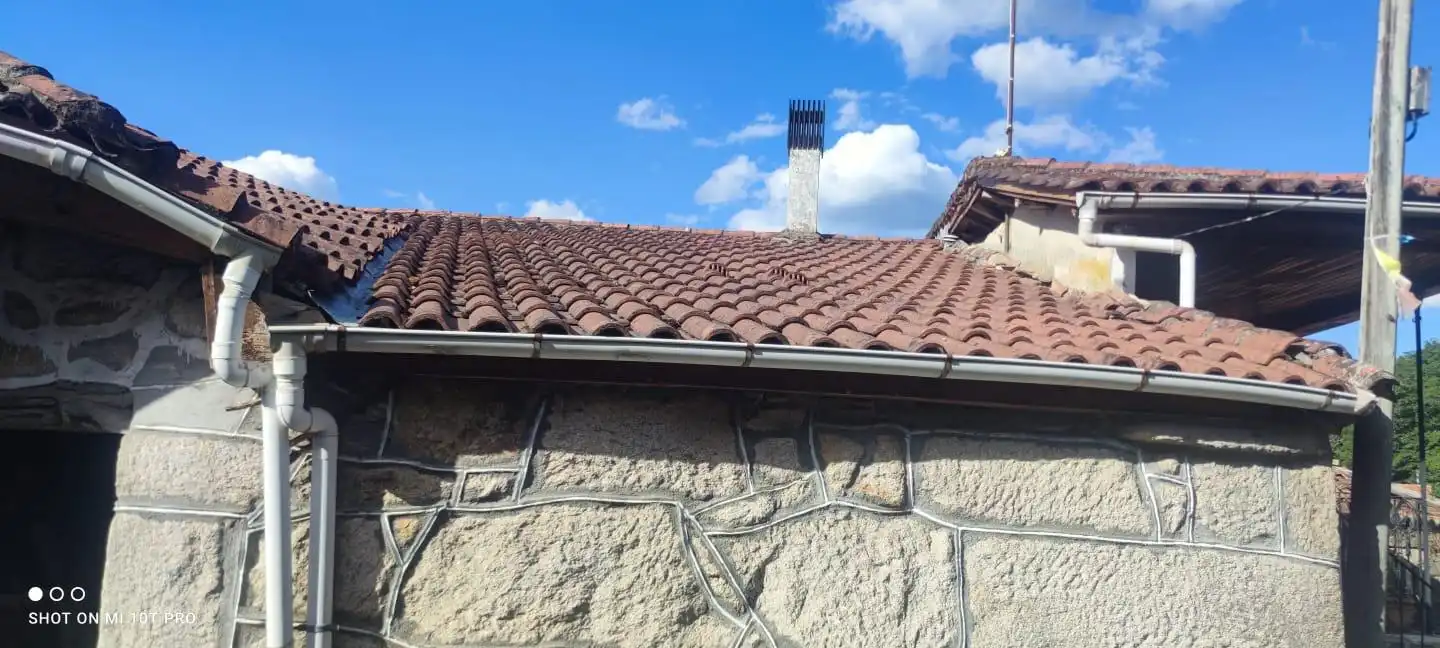 Vista exterior de Finca rústica en venda en Esgos amb Moblat i Balcó