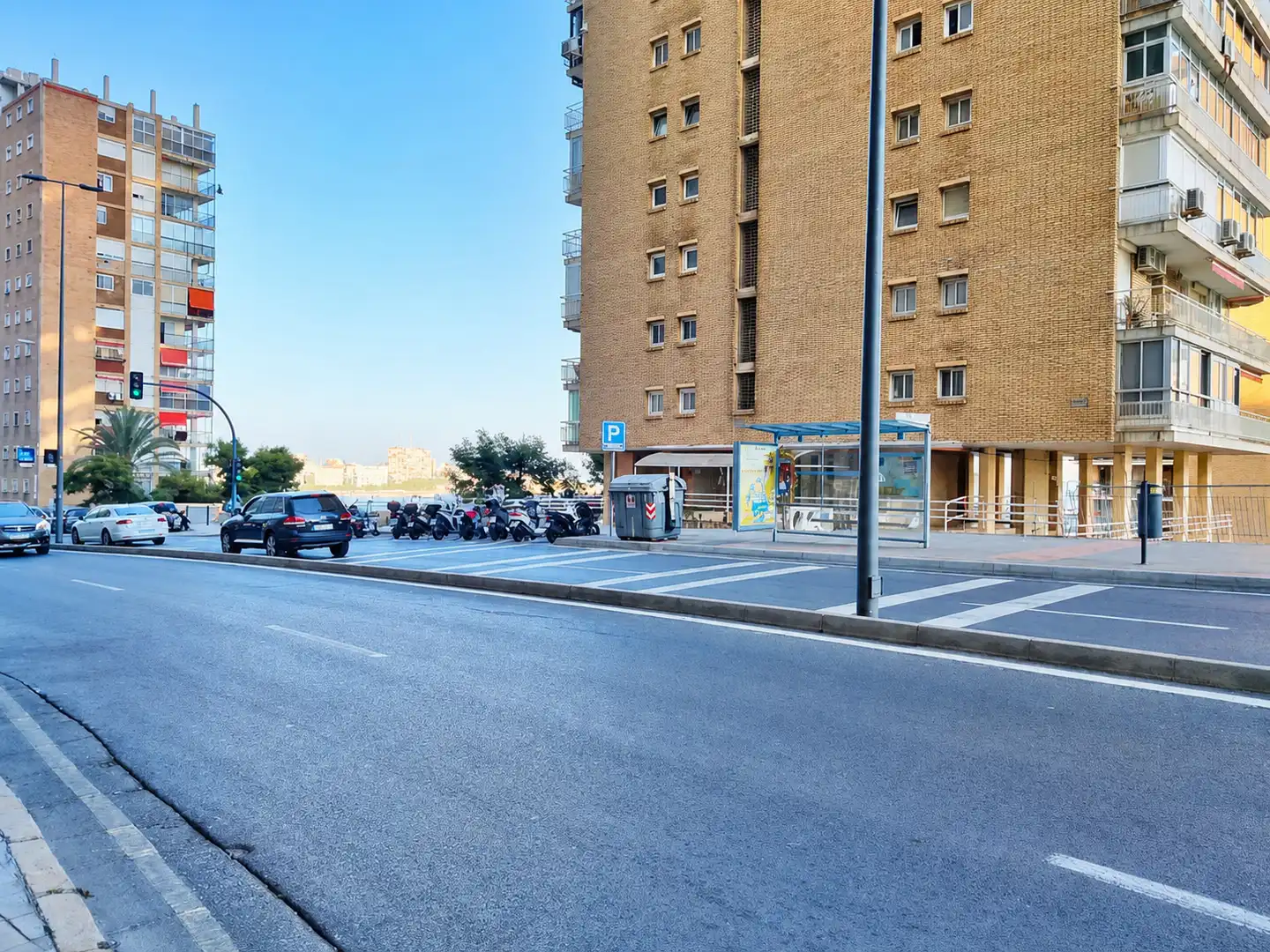 Parkplatz von Wohnung zur Miete in Alicante / Alacant mit Möbliert