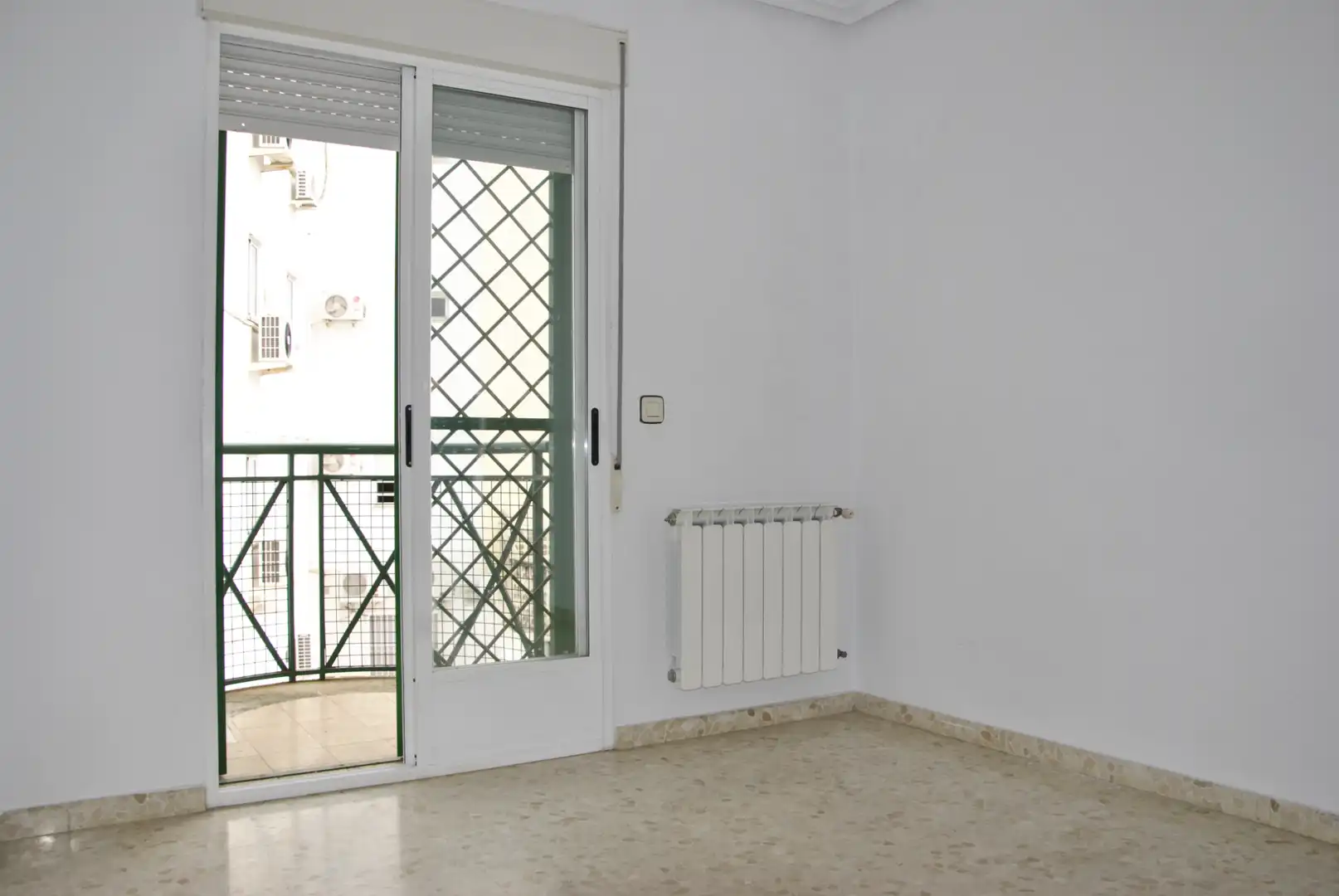 Habitación de Casa adosada en venta en Plasencia con Aire acondicionado, Calefacción y Terraza
