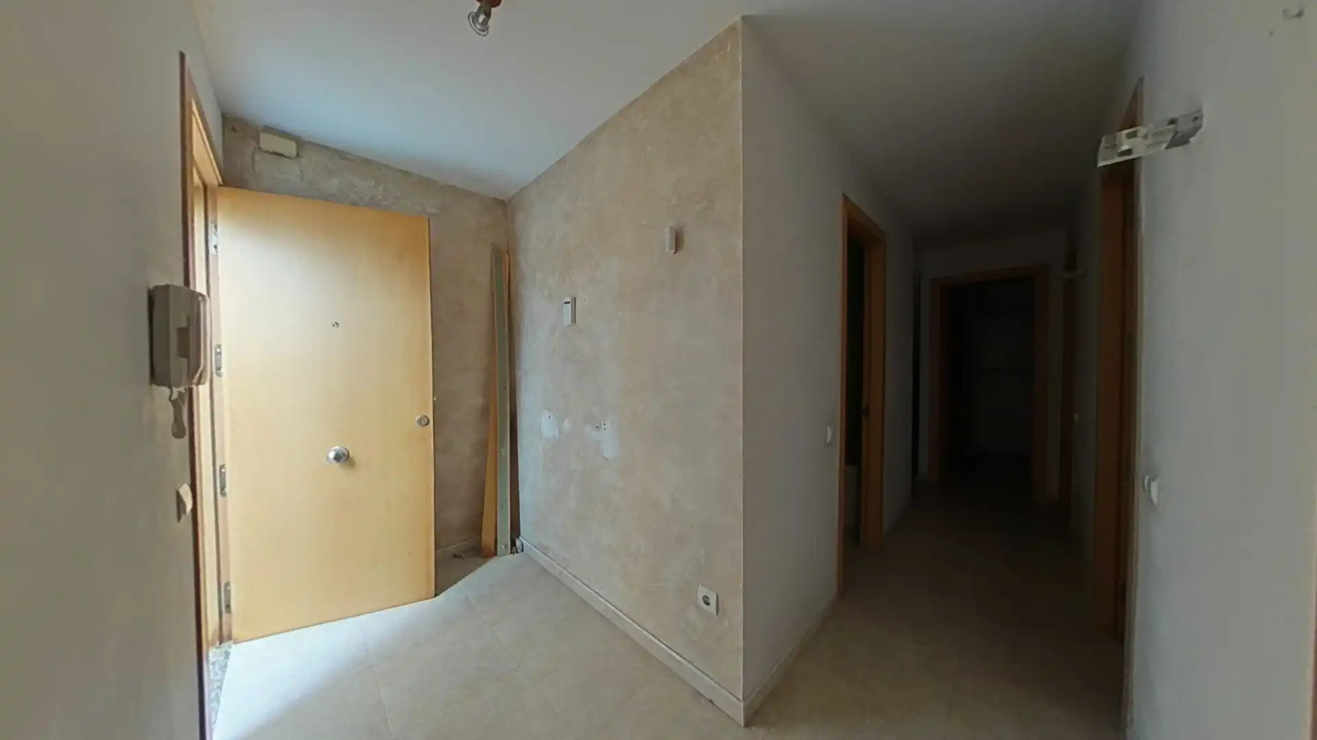 Dúplex en venta en Manresa con Terraza, Trastero y Balcón