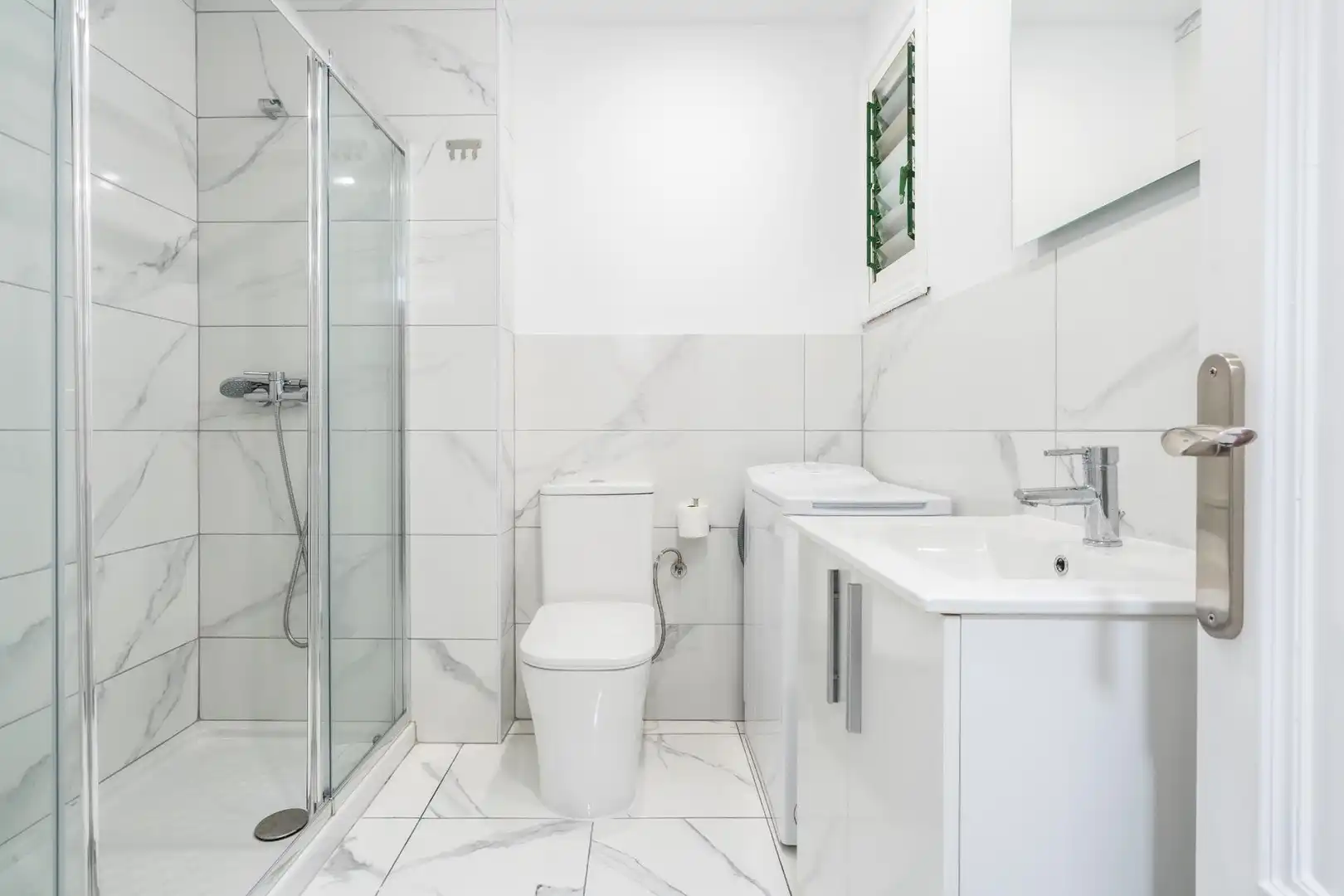 Baño de Edificio en venta en Arona