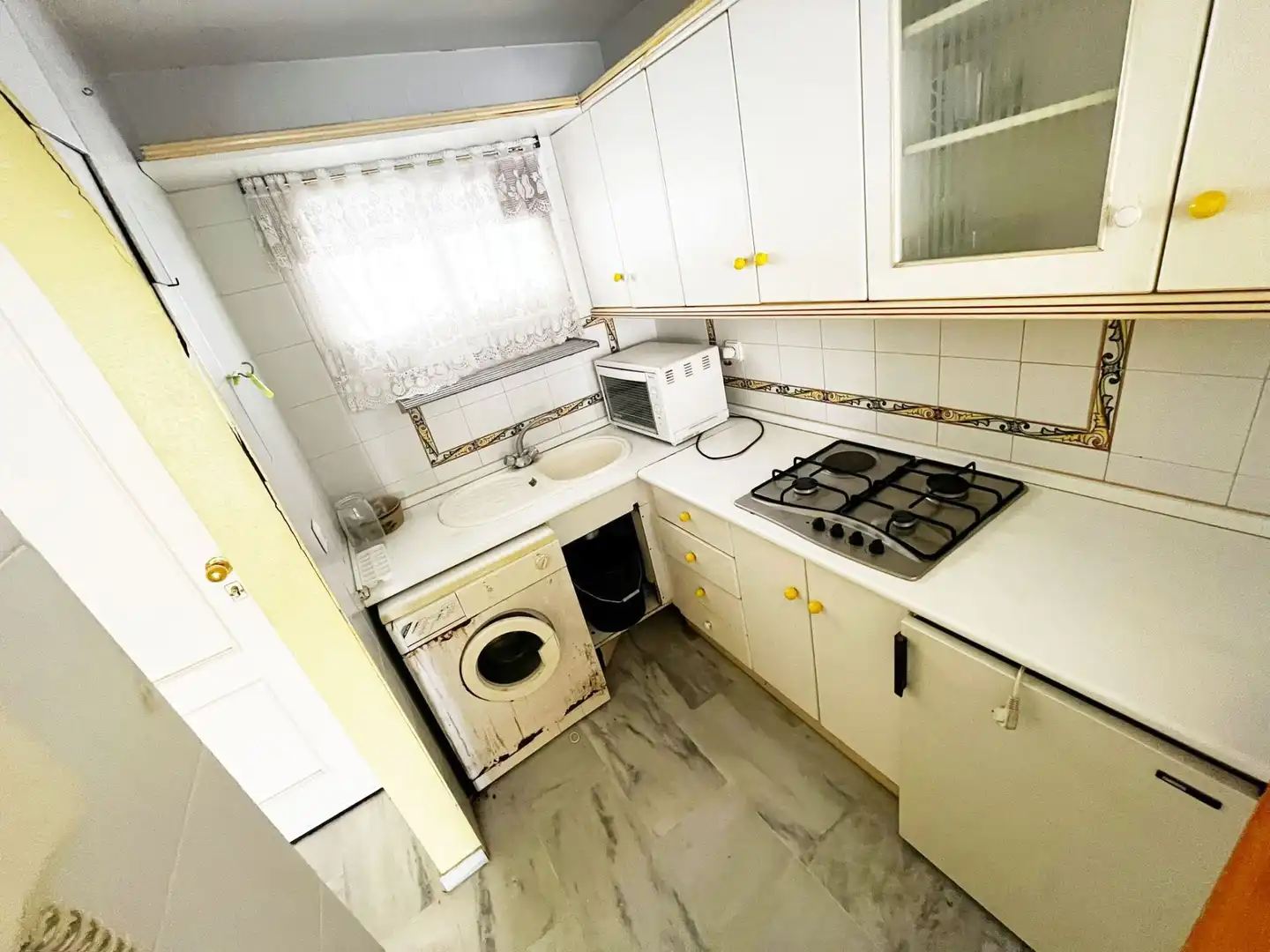 Cuina de Apartament en venda en Benalmádena amb Piscina comunitària