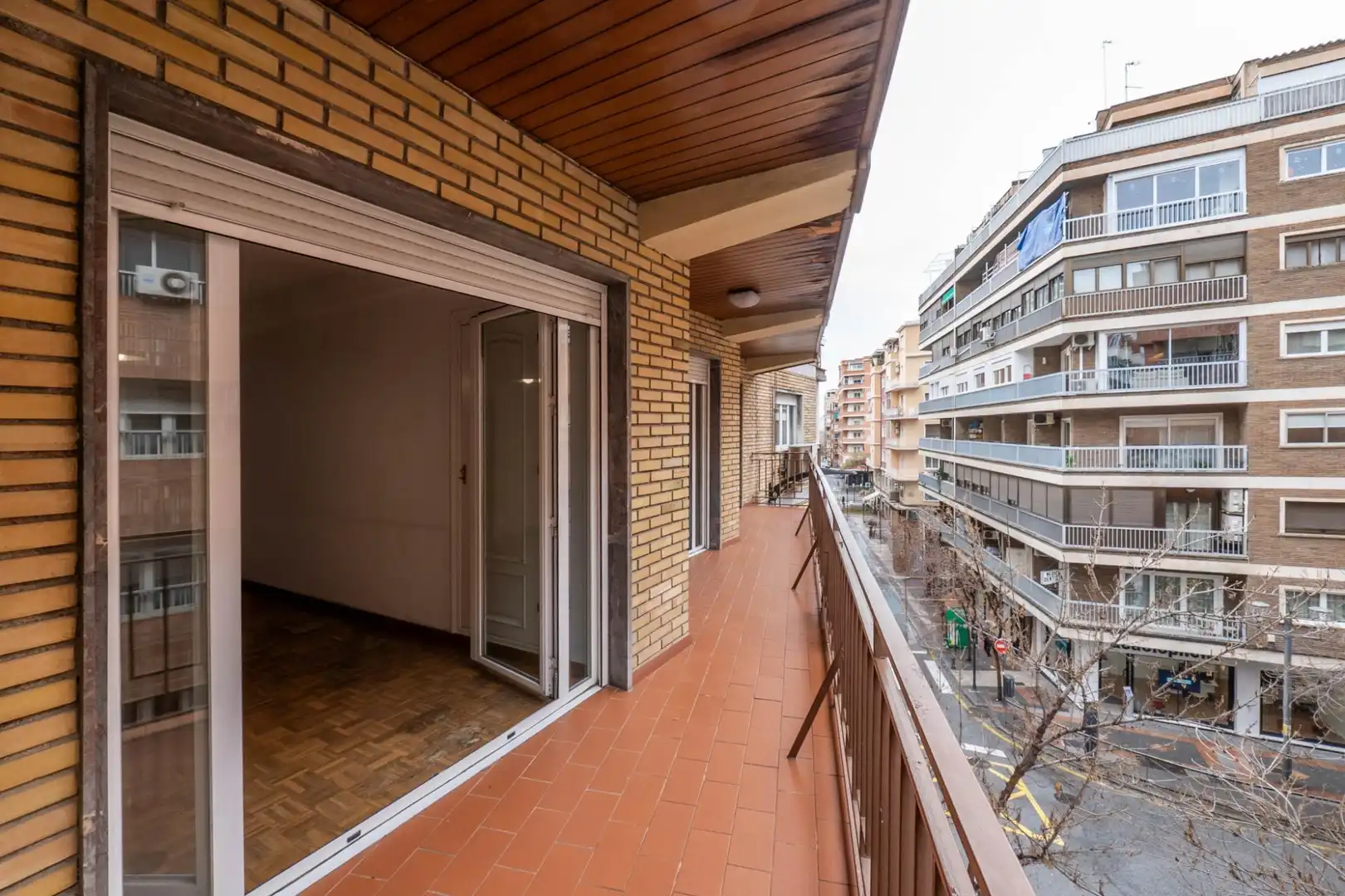 Appartement avec terrasse à vendre à Calle Pedro Antonio de Alarcón 45