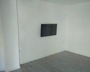 Sala d'estar de Apartament de lloguer en  Córdoba Capital amb Aire condicionat, Calefacció i Parquet