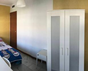 Bedroom of Apartment to share in  Córdoba Capital  with Air Conditioner and Balcony