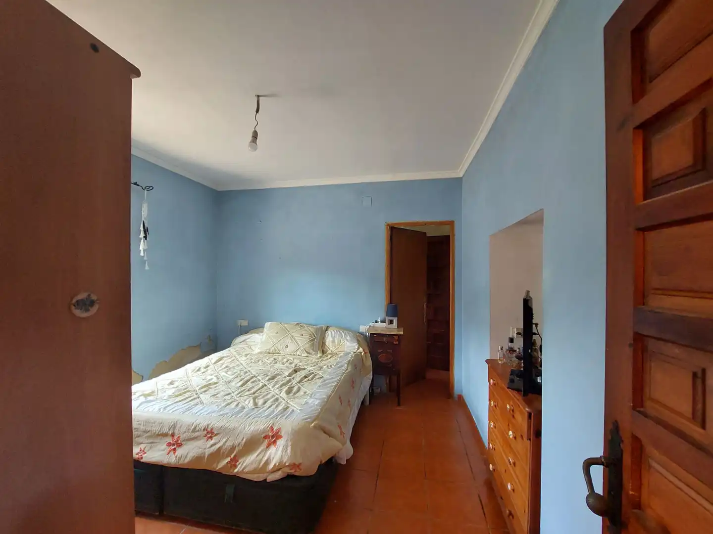 Schlafzimmer von Einfamilien-Reihenhaus zum Verkauf in Dénia mit Privatgarten und Möbliert