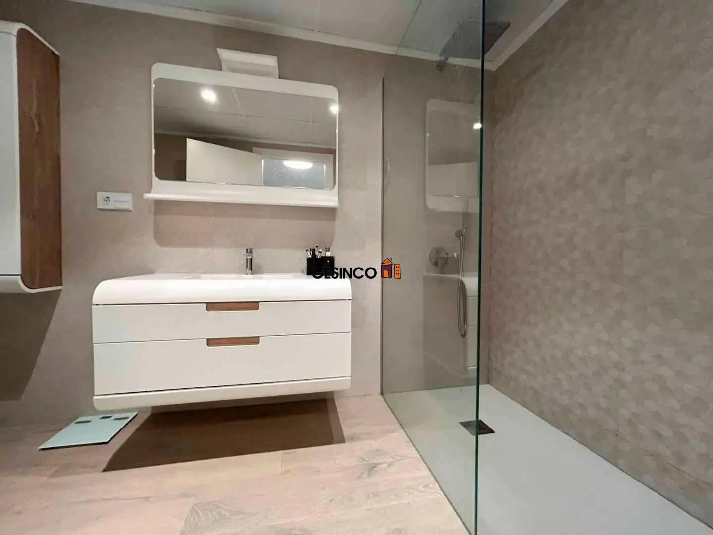 Baño de Casa adosada en venta en Manuel con Aire acondicionado, Calefacción y Trastero