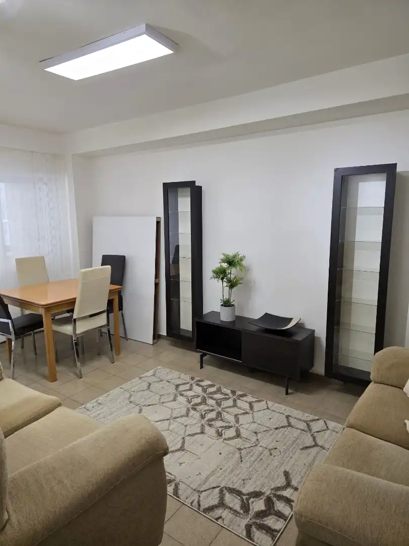 Sala de estar de Piso de alquiler en Zaragoza con Calefacción, Amueblado y Horno