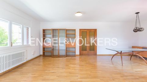 Foto 3 de Piso de alquiler en El Gall, Esplugues de Llobregat