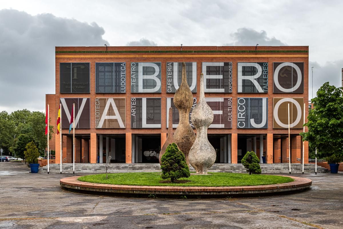 Exterior view of Building for sale in Alcorcón
