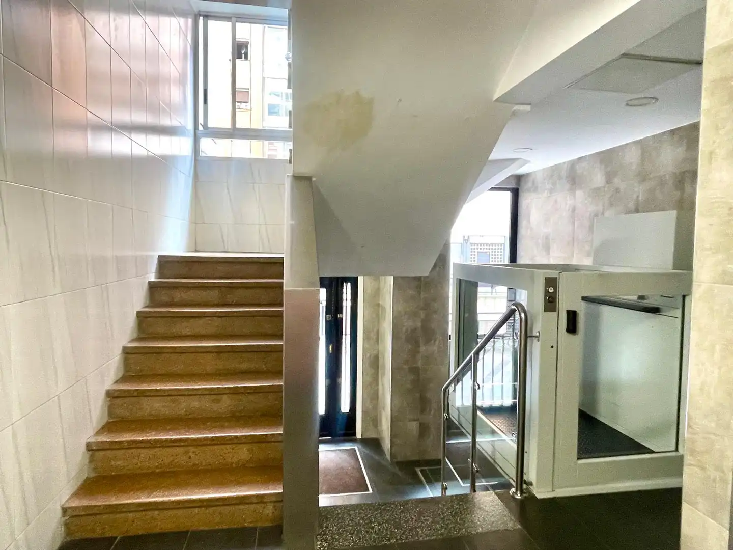 Pis en venda en Bilbao  amb Calefacció, Terrassa i Moblat