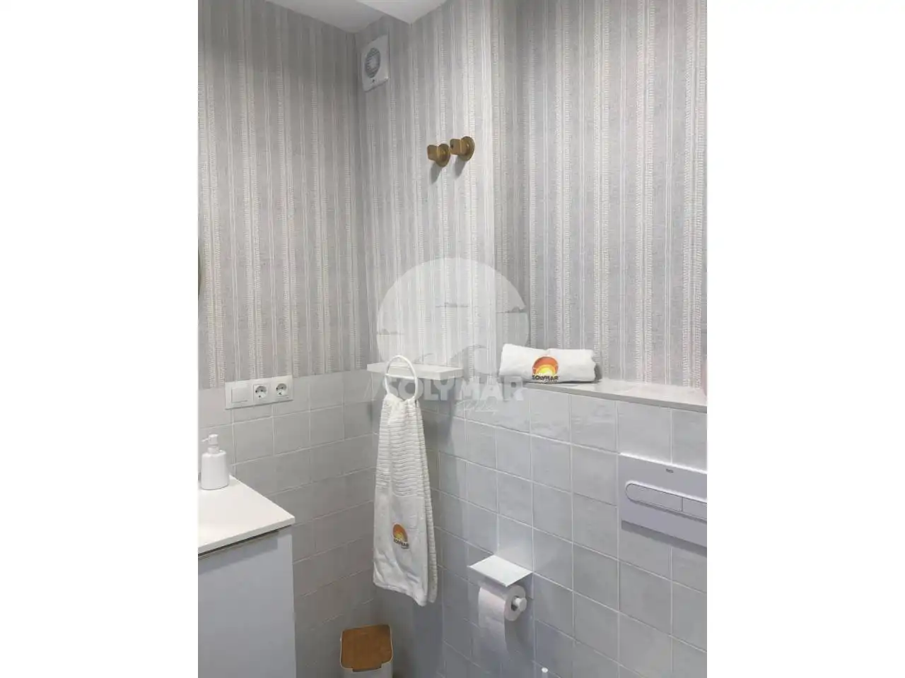 Bathroom of Flat for rent in Vélez-Málaga  with Air Conditioner, Furnished and Balcony