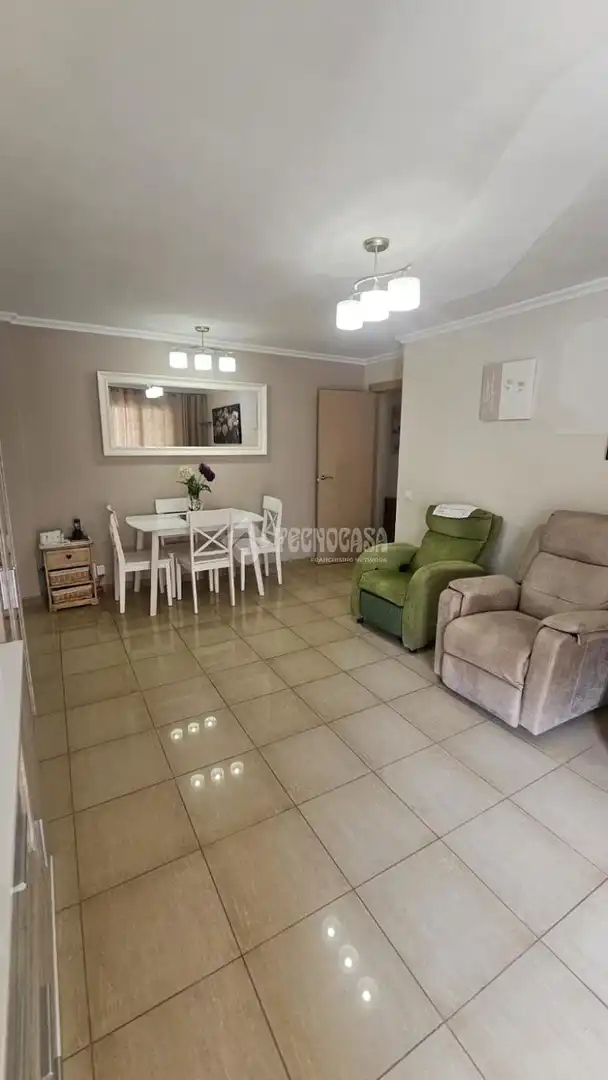 Sala de estar de Piso en venta en Sevilla con Aire acondicionado