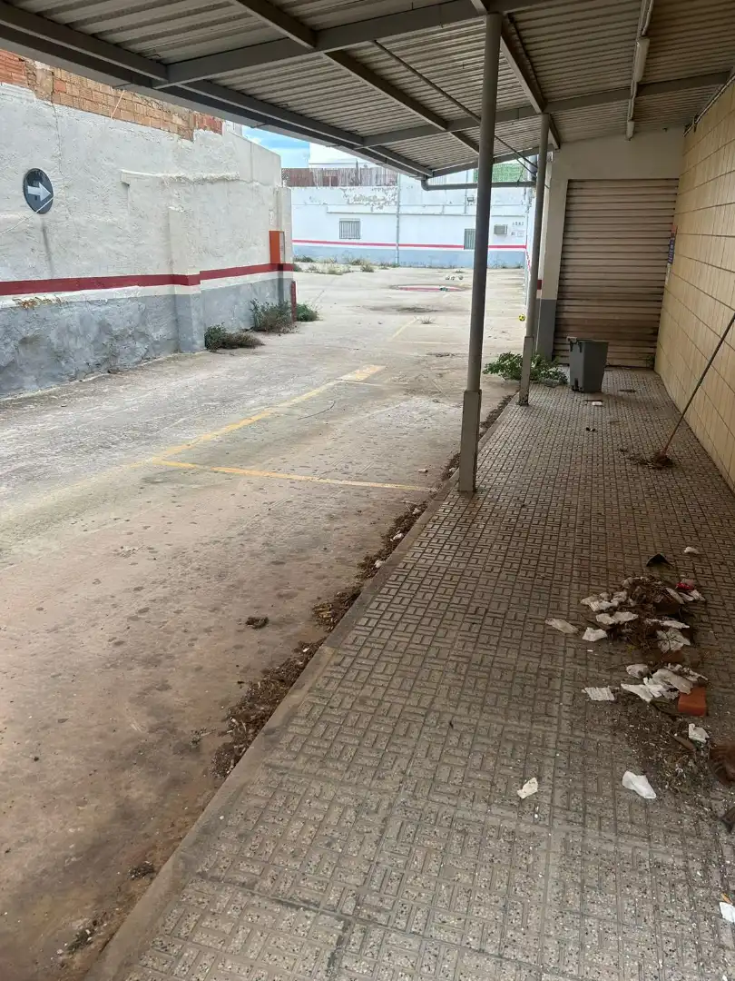 Business premises to rent in Calle del Poeta Juan Alegre, imagen 8