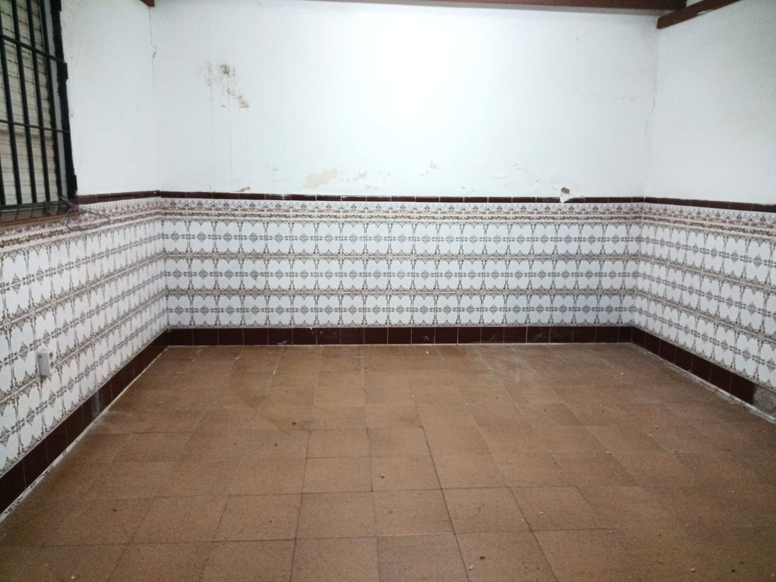 Flat for sale in  Sevilla Capital  with Air Conditioner