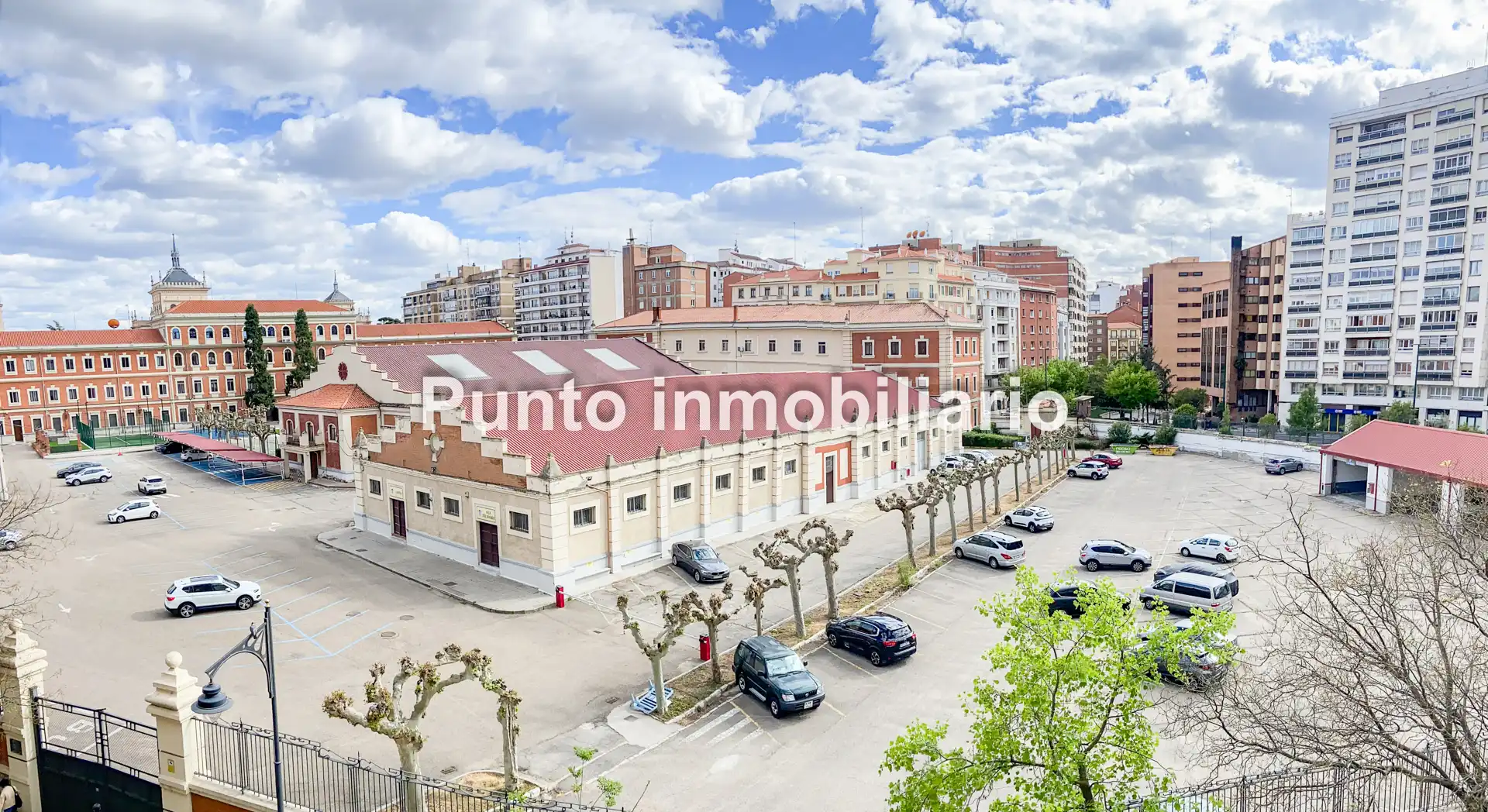 Vista exterior de Piso en venta en Valladolid con Aire acondicionado, Calefacción y Parquet