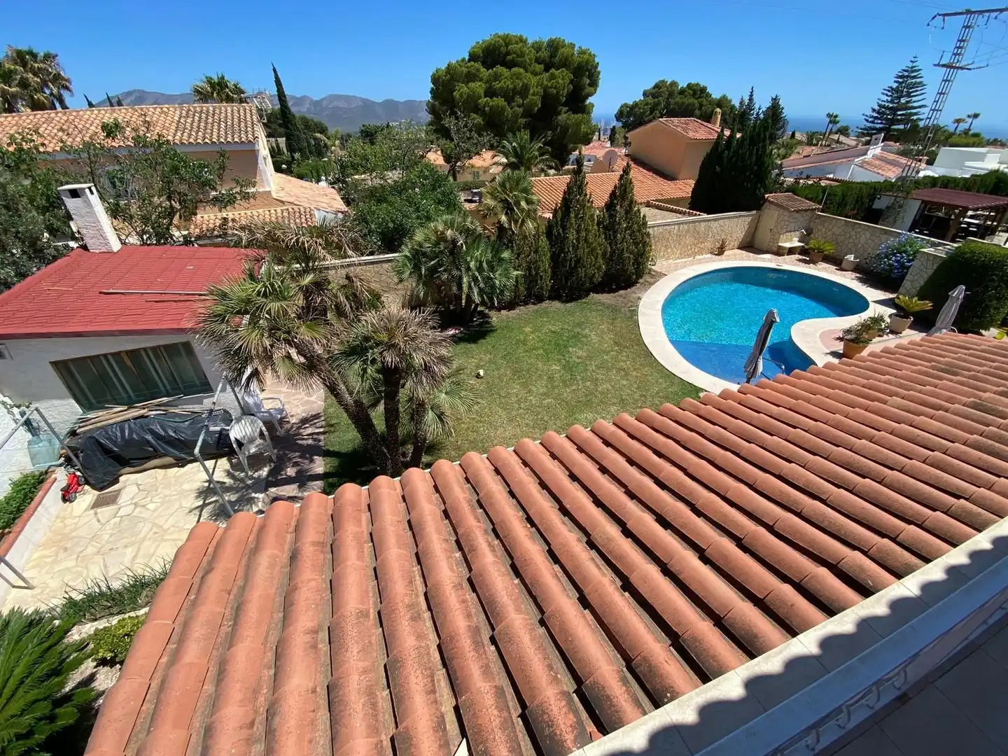 Vista exterior de Casa o chalet en venta en La Nucia con Aire acondicionado, Calefacción y Jardín privado