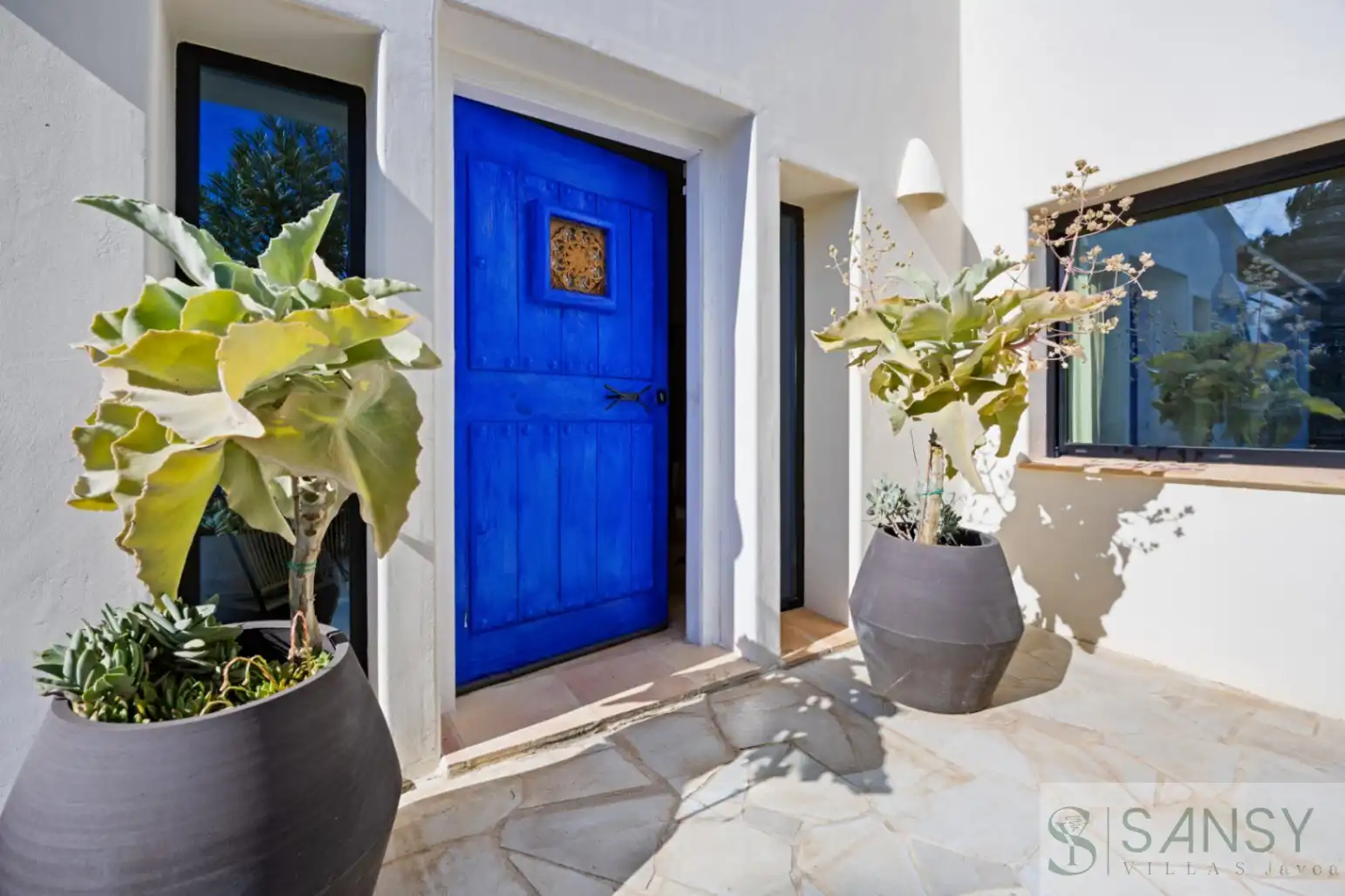 Detached house with pool for sale in El Montgó, imagen 3