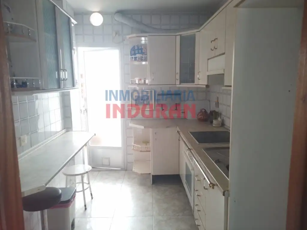 Flat with lift for sale in Paseo Estacion, imagen 2