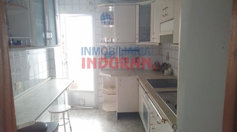 Foto 2 de Piso en venta en Paseo Estacion, Navalmoral de la Mata, Cáceres