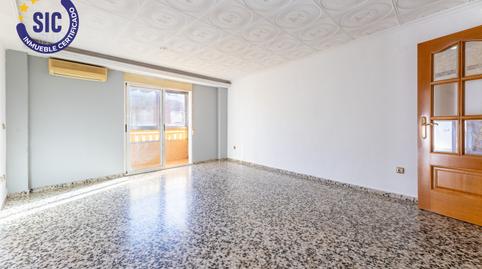 Foto 3 de Piso en venta en Torrent - Cl Sant Just, Camí Reial, Torrent