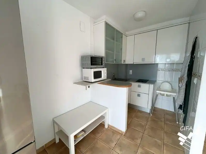 Cuina de Apartament en venda en Vinaròs amb Aire condicionat, Calefacció i Moblat
