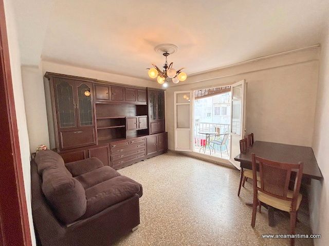 Sala d'estar de Pis en venda en  Valencia Capital amb Balcó