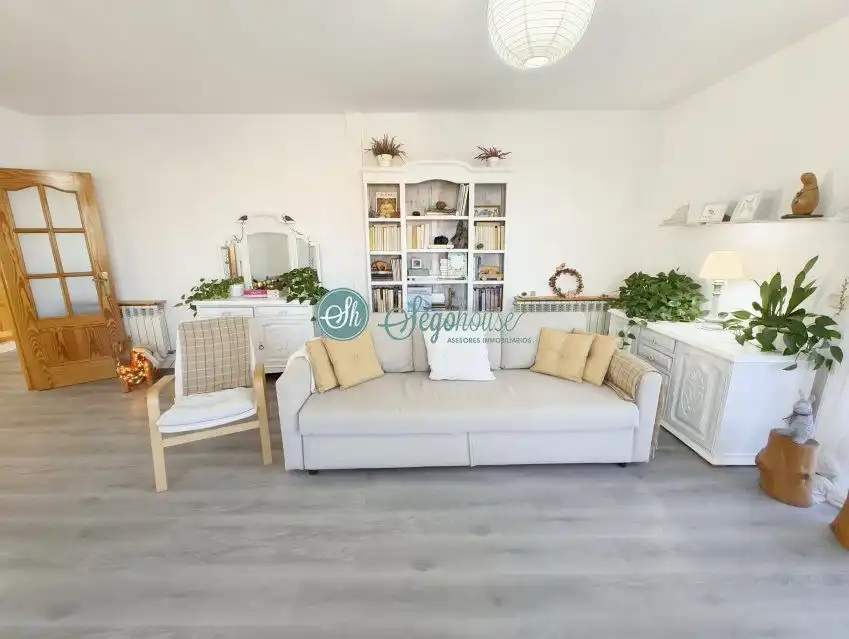 Villa zum Verkauf in Santa María la Real de Nieva, imagen 11