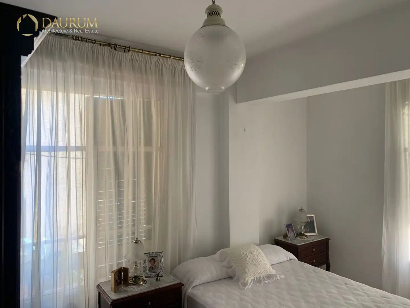 Habitación de Piso en venta en Málaga con Terraza y Amueblado