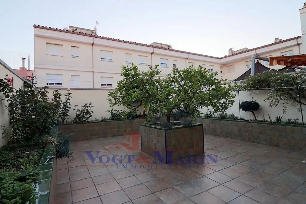Appartement compact à vendre à Centre