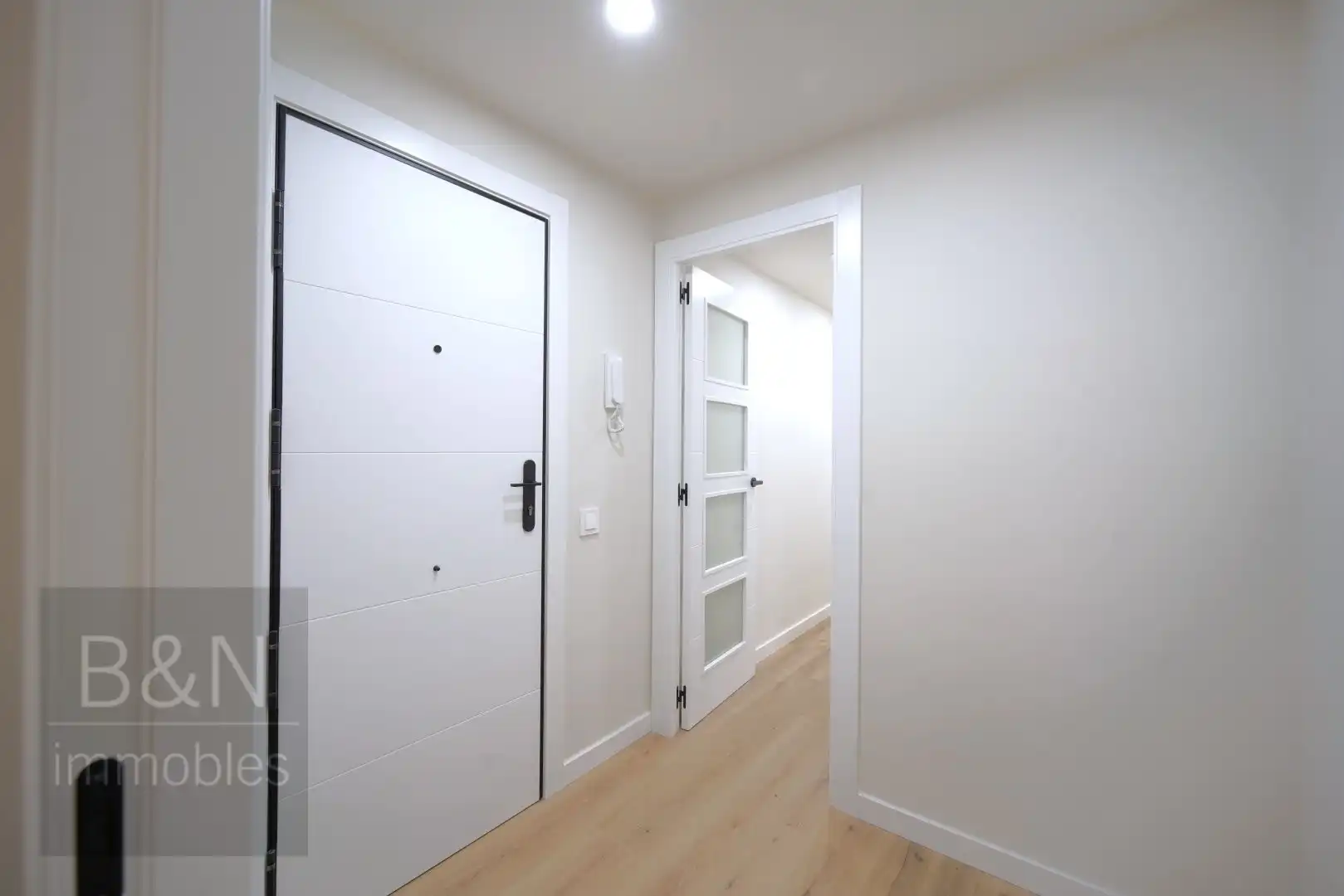 Piso en venta en Terrassa con Aire acondicionado, Calefacción y Terraza