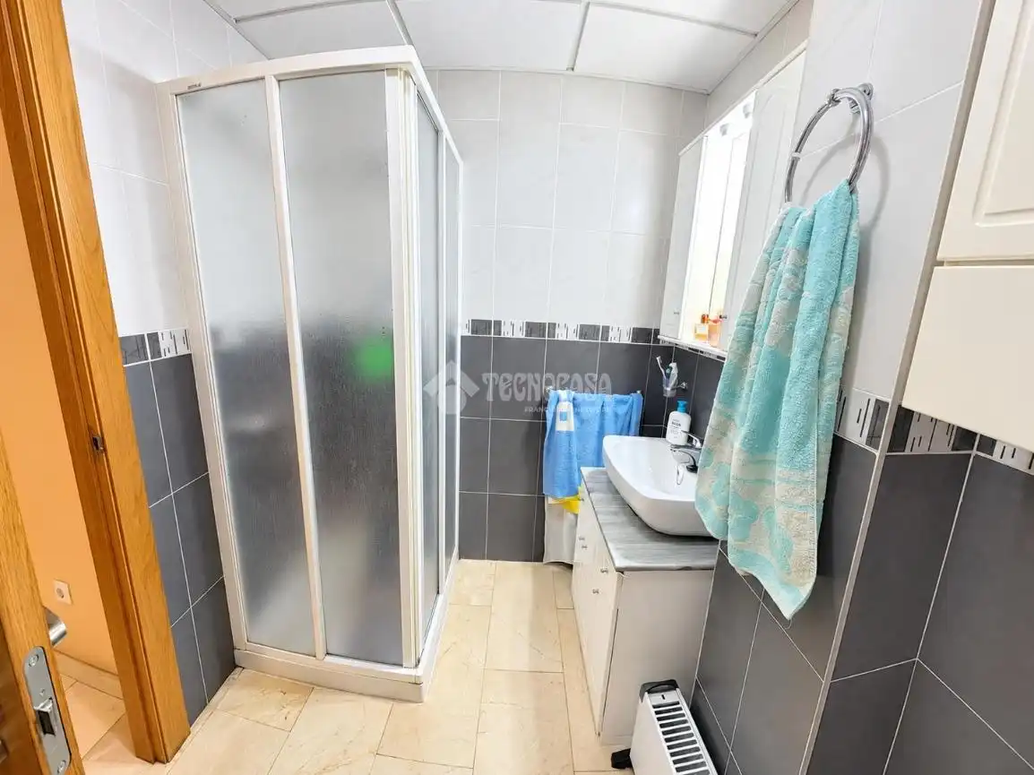 Baño de Piso en venta en Alicante / Alacant