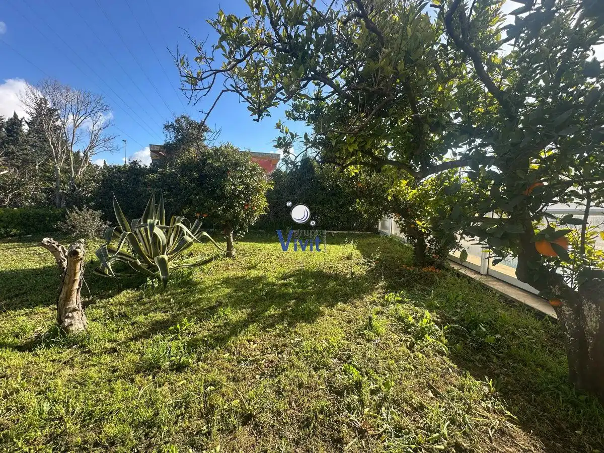 Casa o xalet en venda en Alcalá de Guadaira amb Traster