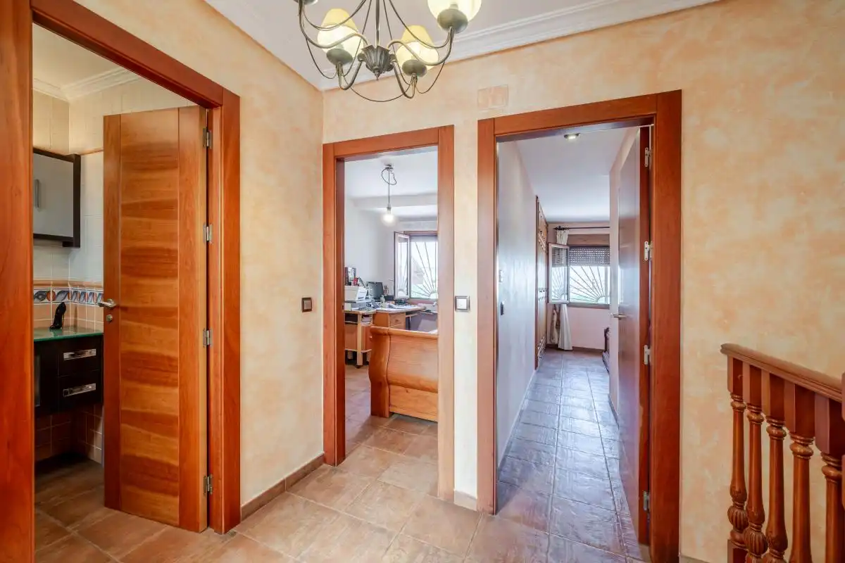 Casa adosada en venta en Rojales con Calefacción, Terraza y Balcón