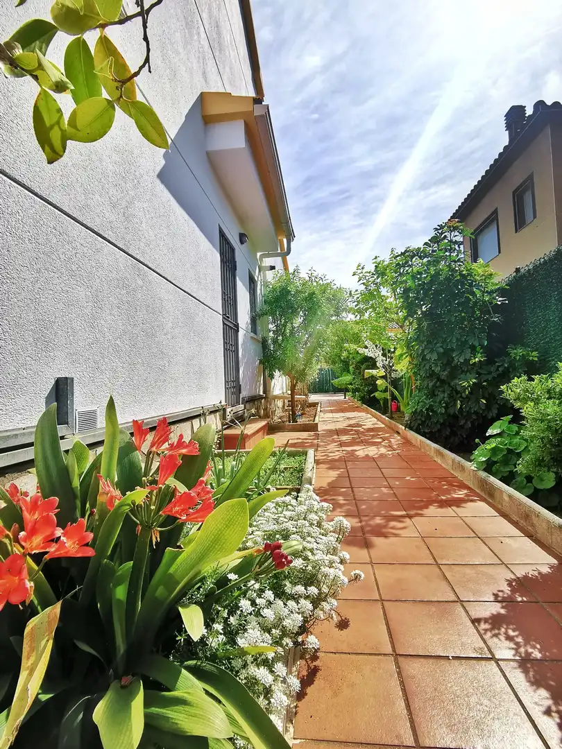 Casa con piscina en venta en Fenals, imagen 31