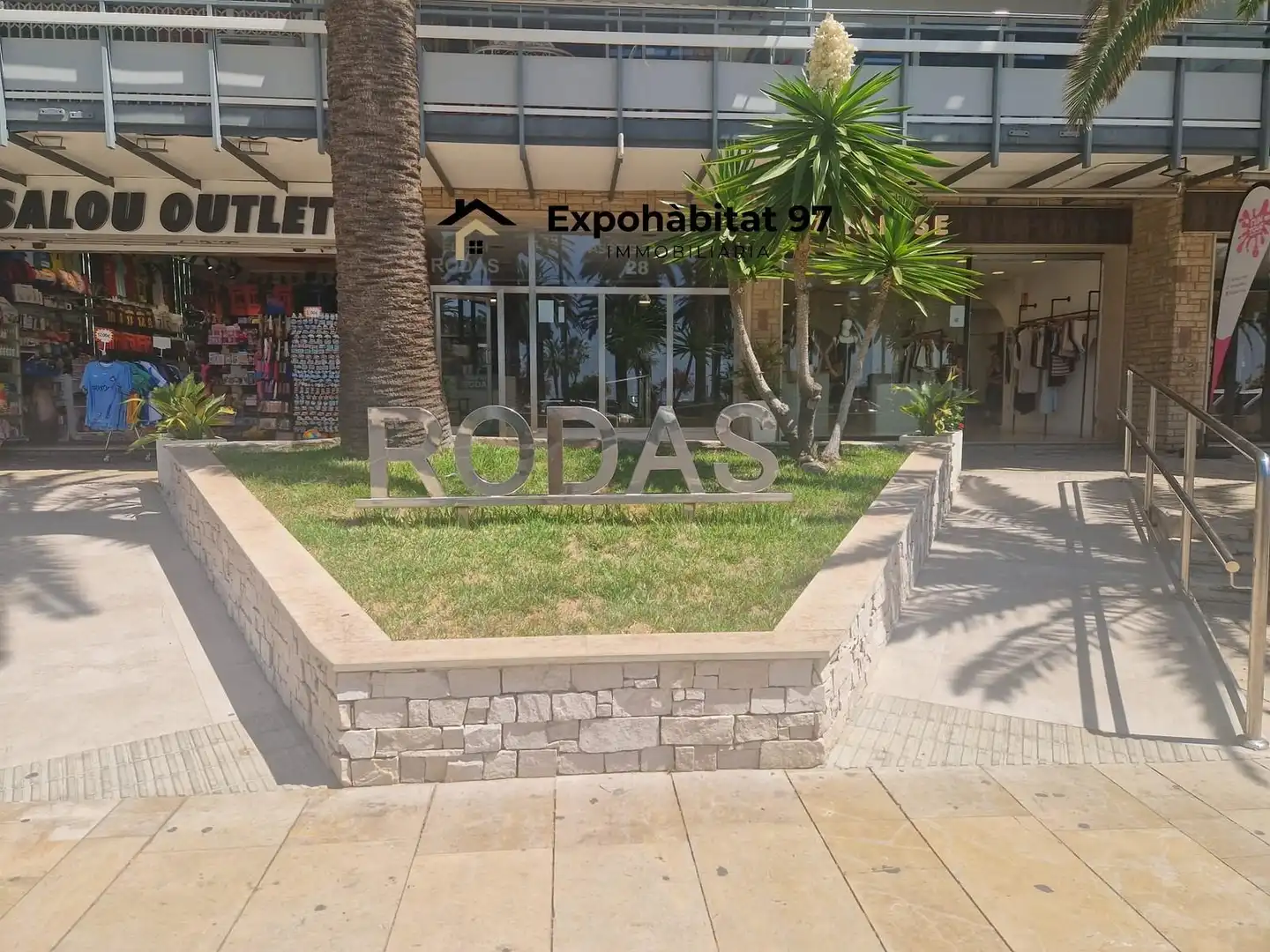 Apartments for sale in Salou  with Air Conditioner, Terrace and Furnished