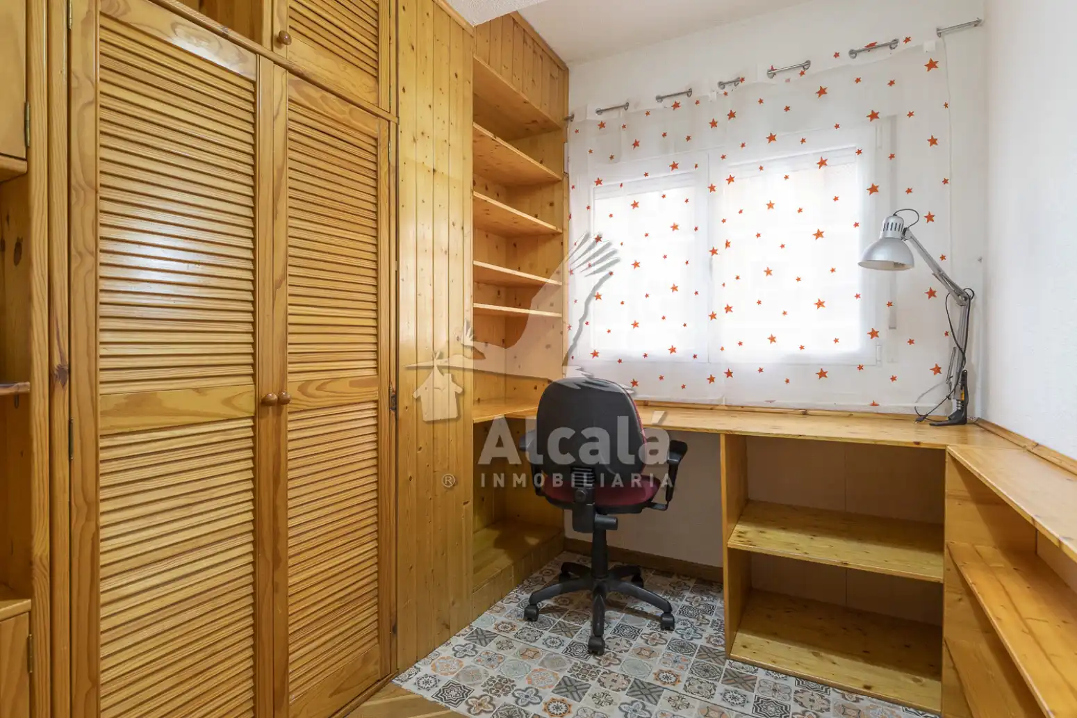 Habitación de Piso en venta en Alcalá de Henares con Aire acondicionado, Calefacción y Parquet