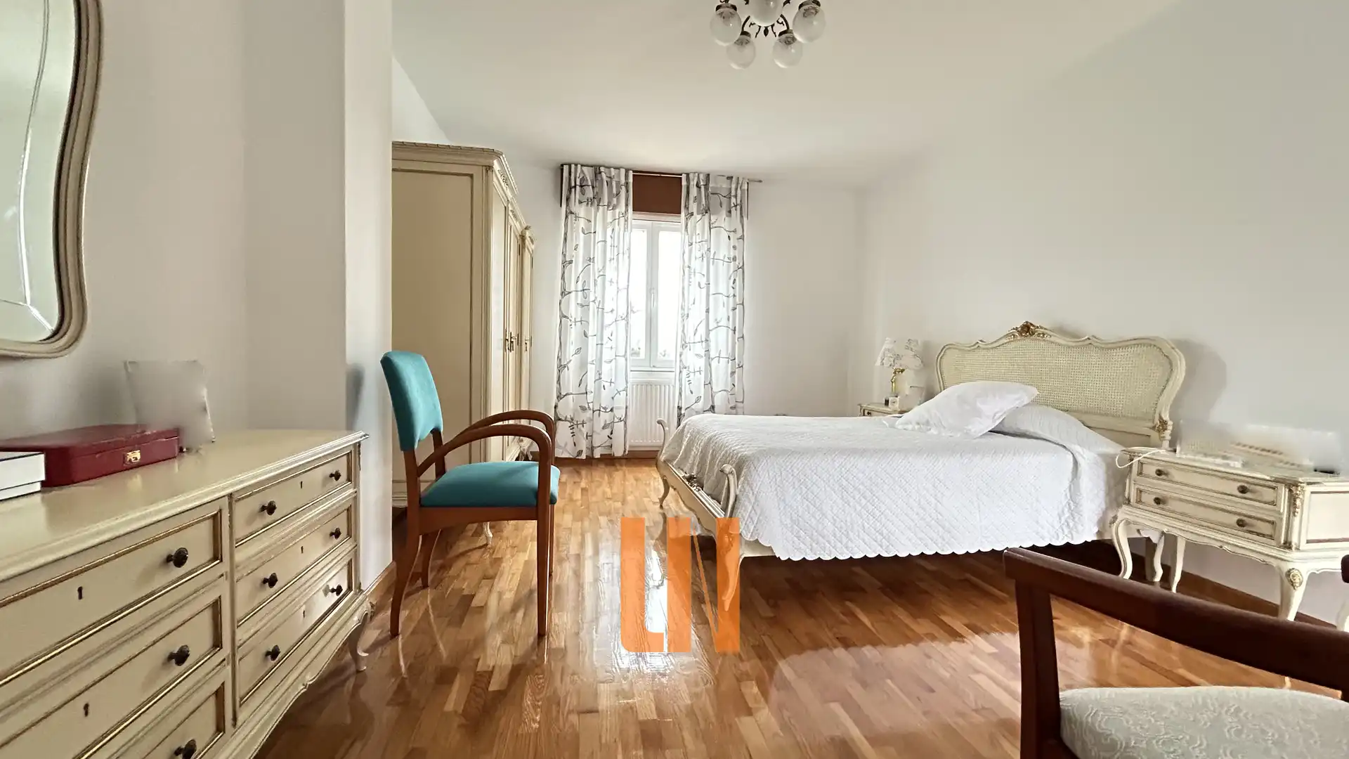 Habitación de Casa o chalet en venta en Oleiros con Calefacción, Jardín privado y Parquet