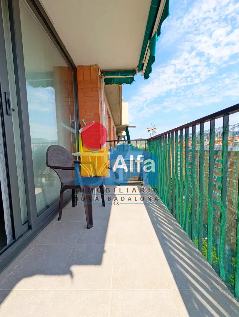 Terraza de Piso en venta en Badalona con Aire acondicionado, Calefacción y Jardín privado