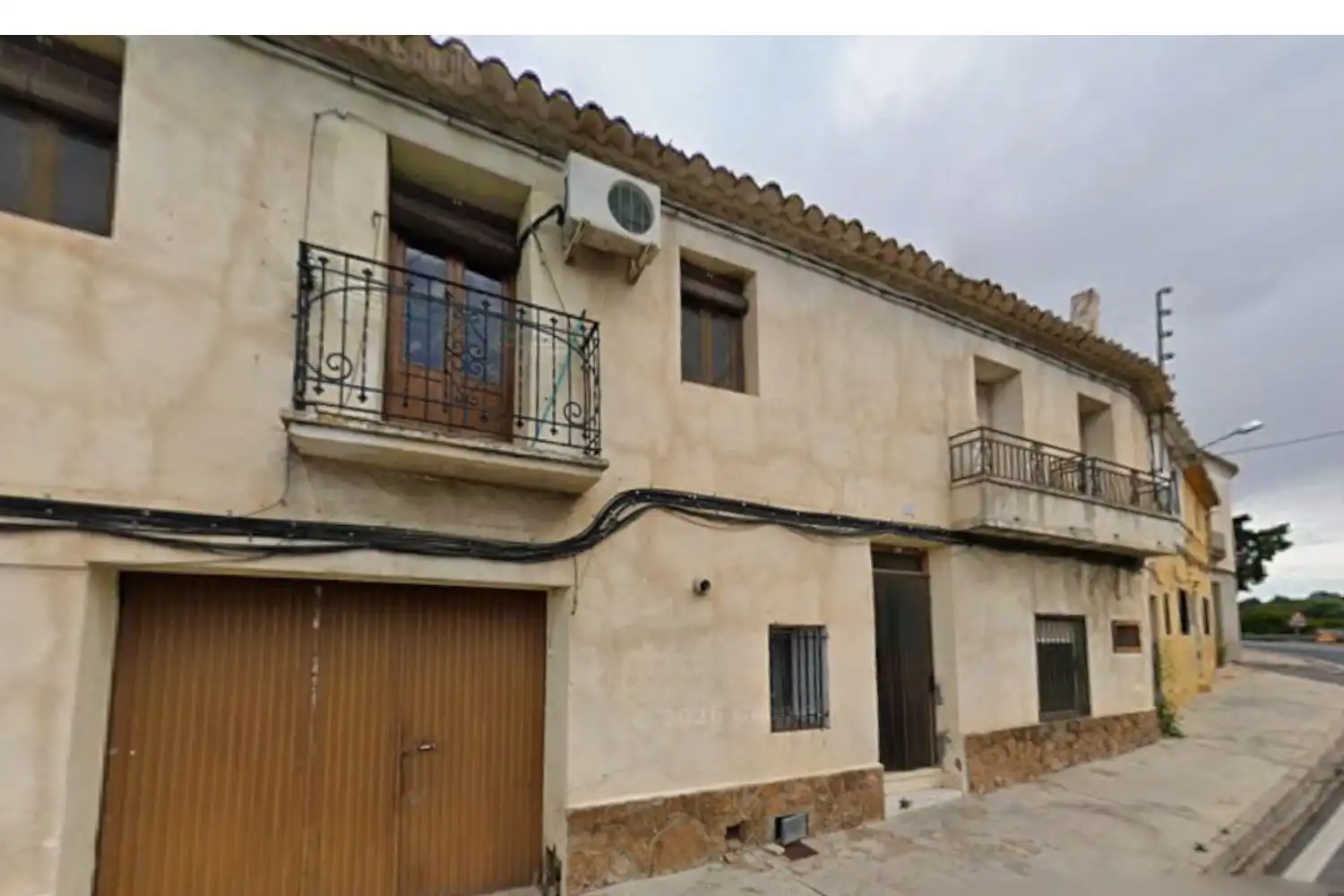 Exterior view of Houses for sale in Requena  with Furnished