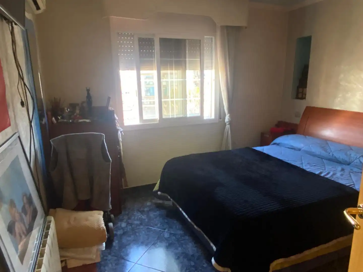 Habitación de Piso en venta en Santa Coloma de Gramenet con Aire acondicionado, Horno y Balcón