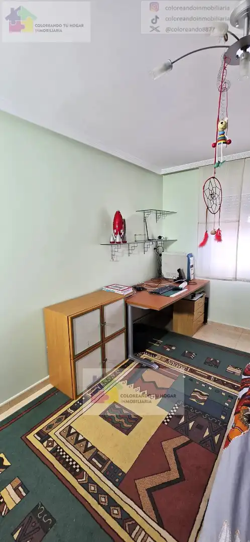 Houses for sale in Sariegos  with Air Conditioner, Heating and Private garden