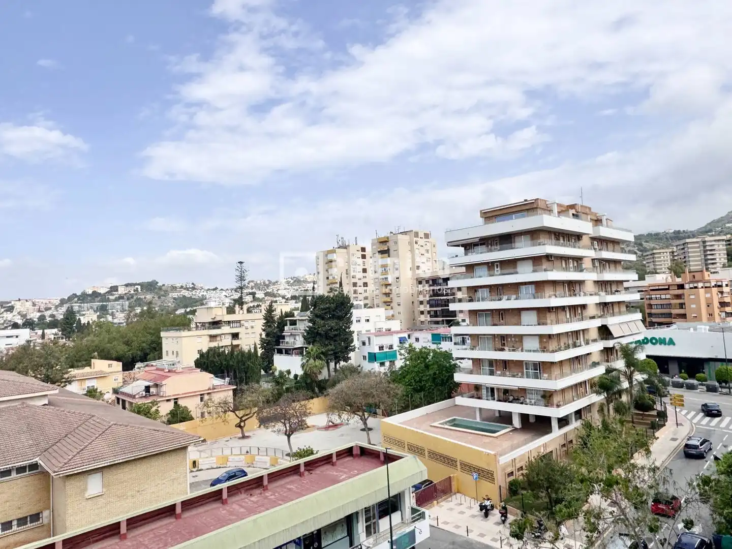 Außenansicht von Wohnung zum Verkauf in Málaga mit Terrasse