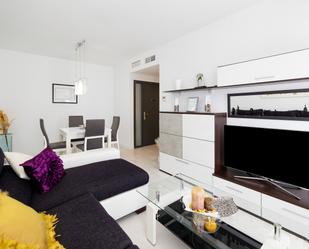 Living room of Apartment for sale in  Sevilla Capital  with Air Conditioner and Balcony