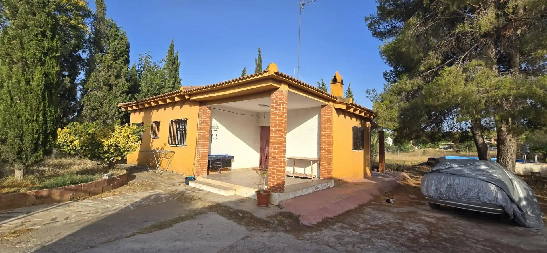 Jardí de Casa o xalet en venda en Llíria amb Terrassa i Piscina comunitària