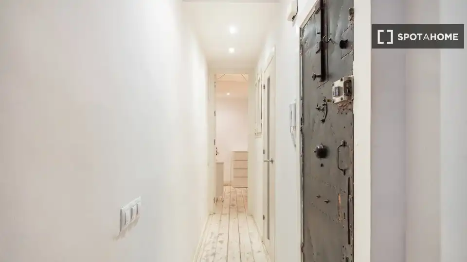 Flat with terrace to rent in Ciutat Vella, imagen 16