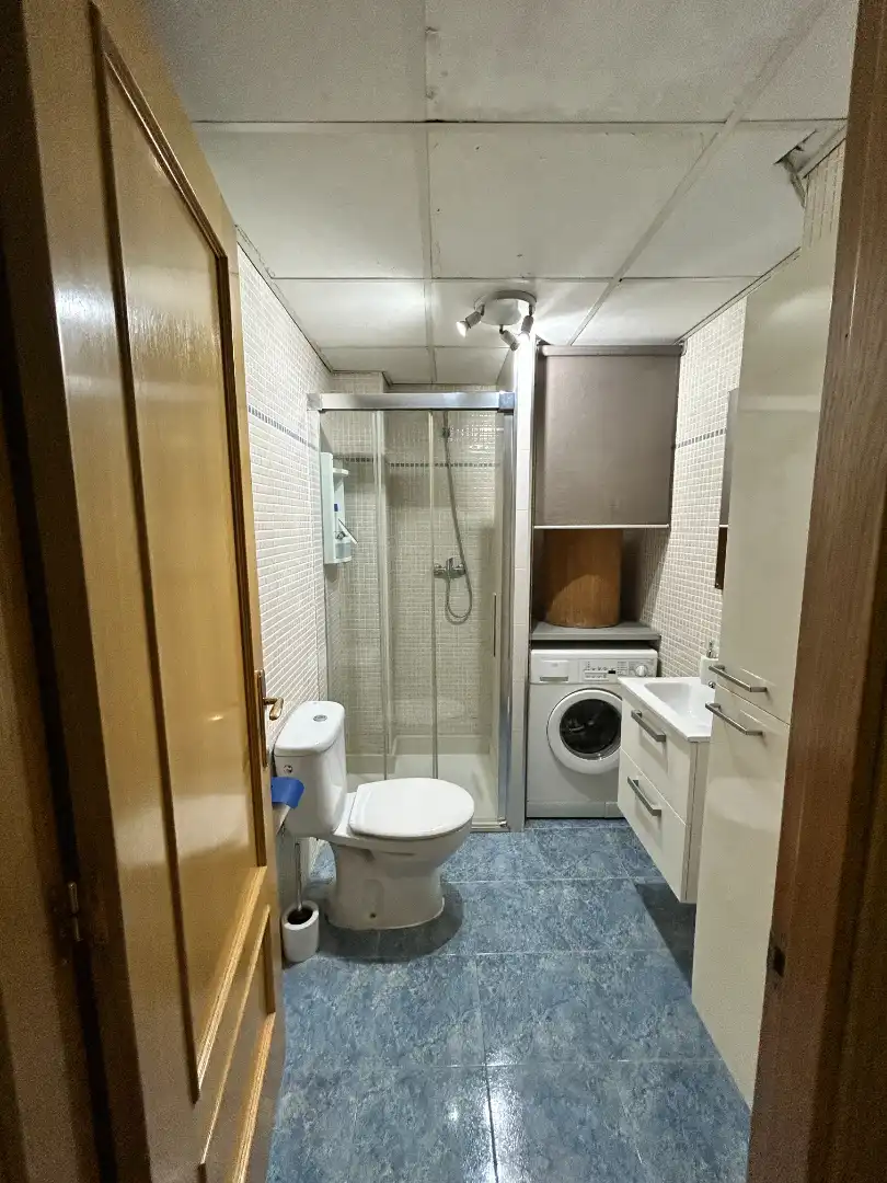 Bathroom of Flat for rent in Carlet, Valencia