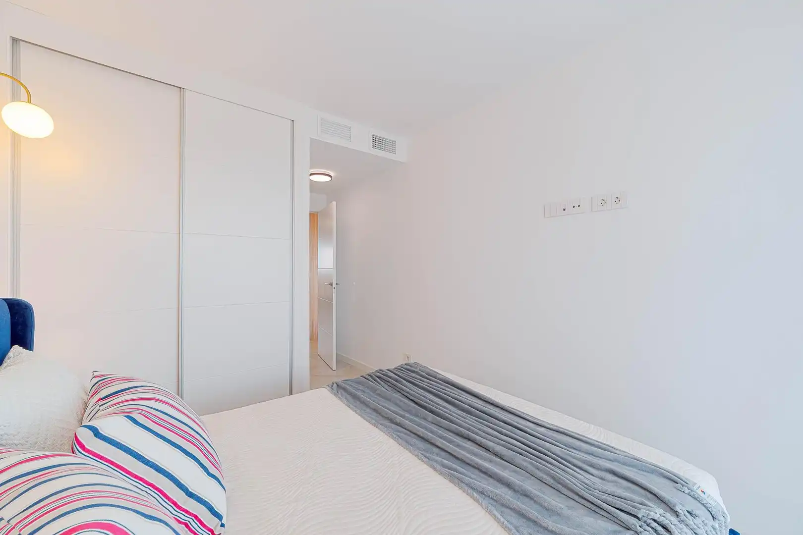 Appartement compact avec terrasse à vendre à Avenida de las Olas, imagen 11