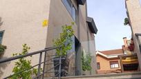 Vista exterior de Casa o xalet en venda en Torrejón de Ardoz amb Aire condicionat, Calefacció i Terrassa